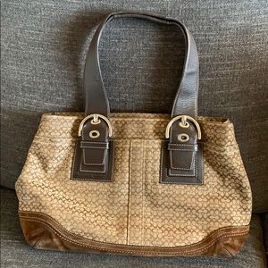 Coach Signature-Gently used, no rips/loose threads